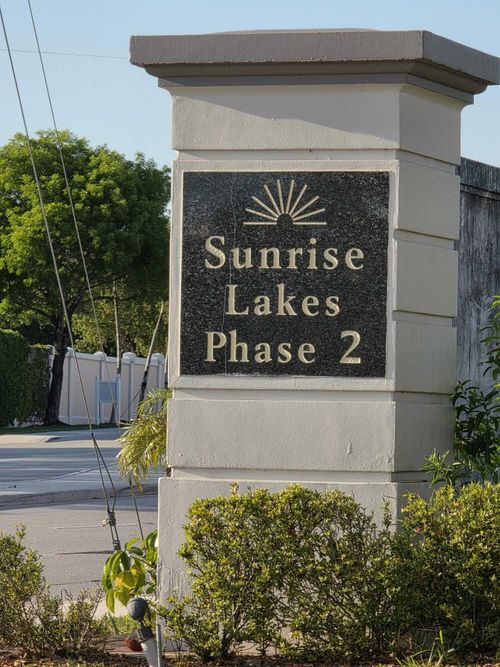 107-8400 Sunrise Lakes Blvd, Sunrise, FL, 33322-1598 | Card Image