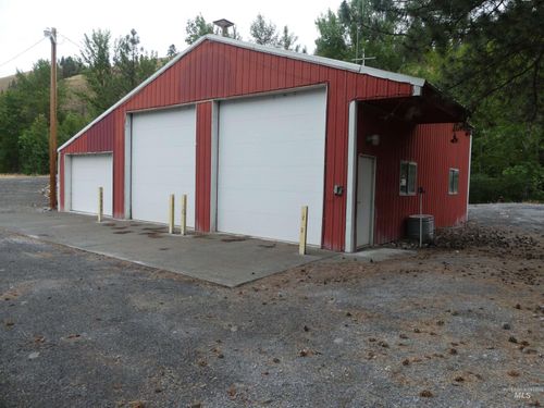 319 N Main St, Peck, ID, 83545-5500 | Card Image