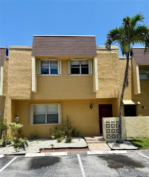 21-5706 Blueberry Ct, Lauderhill, FL, 33313-3074 | Card Image