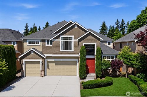16105 Northup Way, Bellevue, WA, 98008-2542 | Card Image