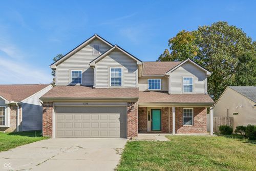 5729 Decatur Ridge Dr, Indianapolis, IN, 46221-4050 | Card Image