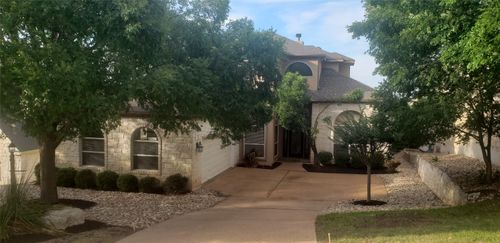 404 Golf Crest Ln, Lakeway, TX, 78734-4636 | Card Image