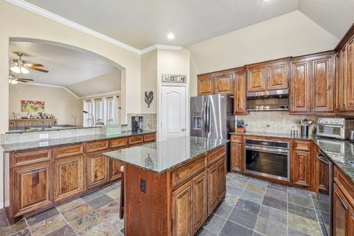 15341 Mallard Creek St, Roanoke, TX, 76262-3728 | Card Image