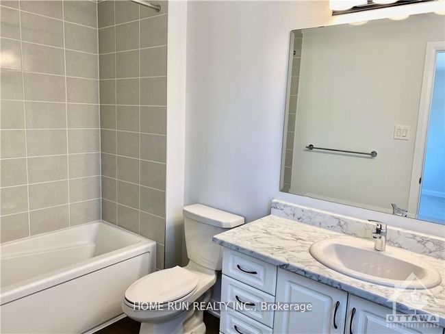 138 Maynooth Crt, House attached with 3 bedrooms, 4 bathrooms and 2 parking in Nepean ON | Image 19