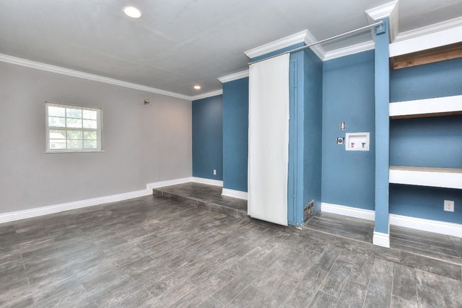 Converted Garage/Flex Space/Laundry | Image 17