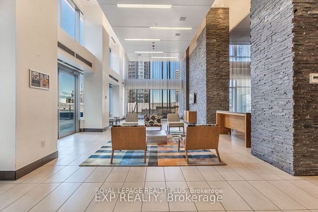 812 - 360 Square 1 Dr, Condo with 1 bedrooms, 1 bathrooms and 1 parking in Mississauga ON | Image 20