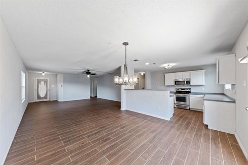 4921 Thorn Hollow Dr, Fort Worth, TX, 76244-6524 | Card Image
