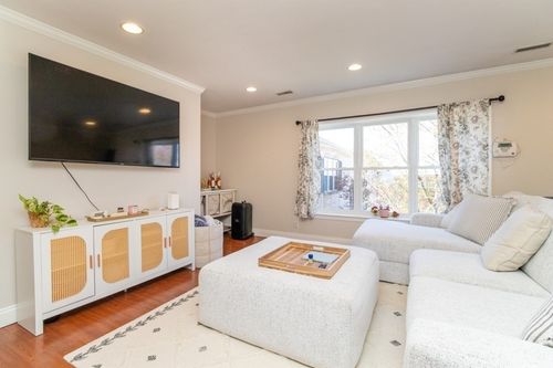 4-156 Newton St, Boston, MA, 02135-1526 | Card Image