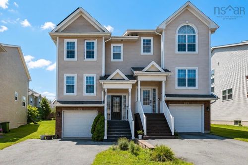 72 Fleetview Dr, Halifax, NS, B3M4W8 | Card Image