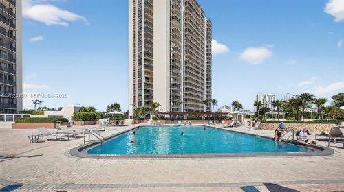 502-20335 W Country Club Dr, Aventura, FL, 33180-1600 | Card Image