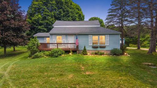 149 Hunters Creek Rd, Metamora, MI, 48455-8503 | Card Image