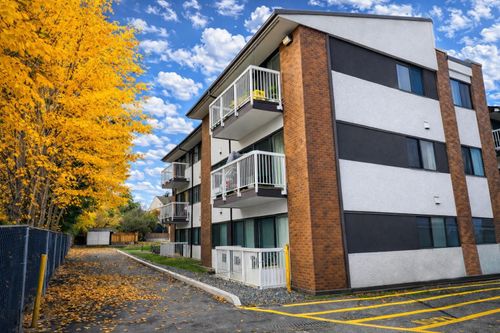 307-8080 Ryan Rd, Richmond, BC, V7A2E5 | Card Image