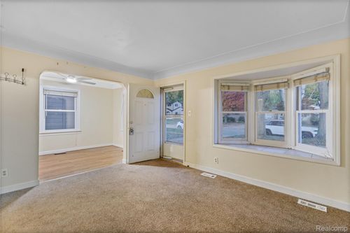 4168 Kingston St, Dearborn Heights, MI, 48125-3238 | Card Image