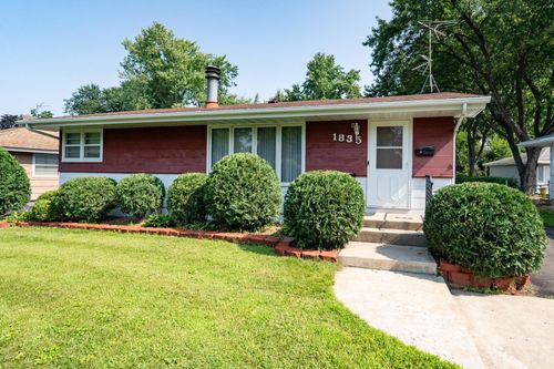 1835 Parker Rd, Minneapolis, MN, 55426-1851 | Card Image