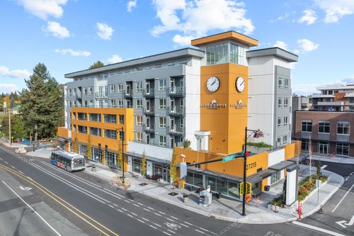 b606-27215 Aldergrove Town Centre Dr, Langley, BC, V4W0E3 | Card Image