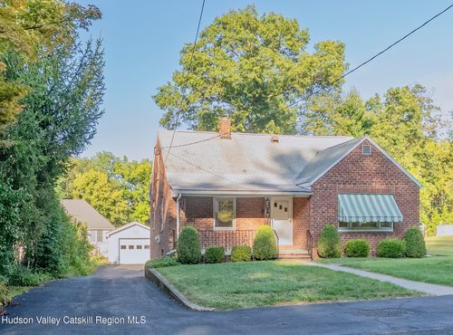 57 Dunneman Ave, Kingston, NY, 12401-4307 | Card Image