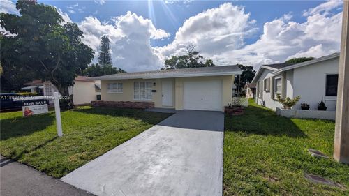 5709 Nw 64th Way, Tamarac, FL, 33321-5734 | Card Image