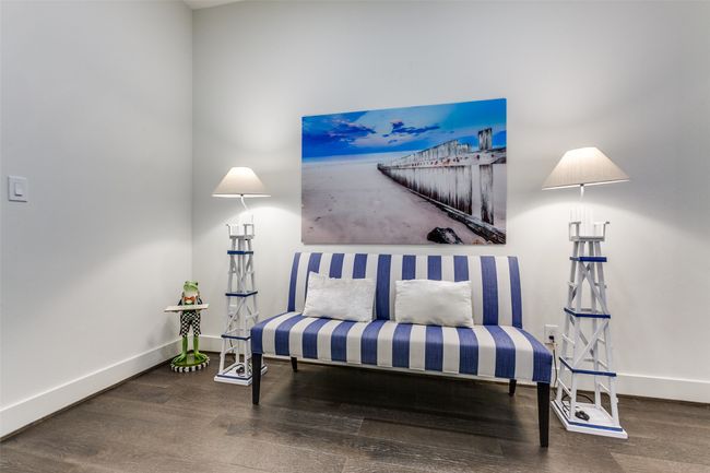 Sitting room showing the depth of the space for extra seating. | Image 5
