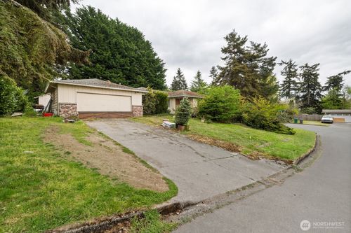 31446 28th Pl Sw, Federal Way, WA, 98023-7837 | Card Image
