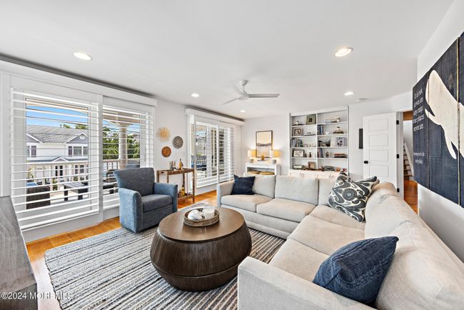 27 17 Th St, House other with 5 bedrooms, 5 bathrooms and null parking in Surf City NJ | Image 42