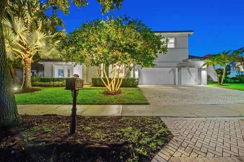 2683 Meadowood Ct, Weston, FL, 33332-3434 | Card Image
