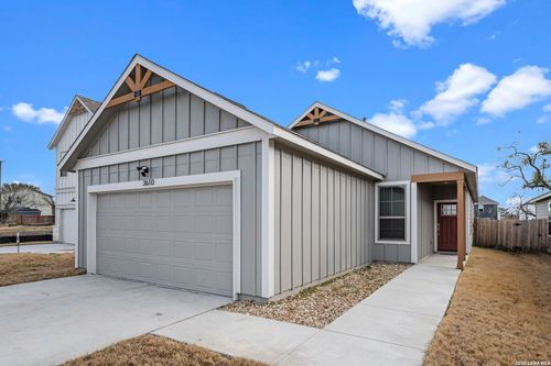 3610 Palmwood Ter, San Antonio, TX, 78222-4468 | Card Image