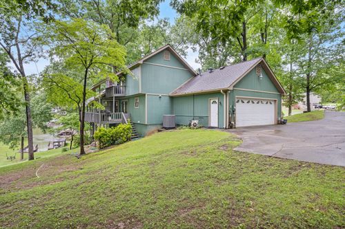 7321 Coastal Dr, Harrison, TN, 37341-9642 | Card Image