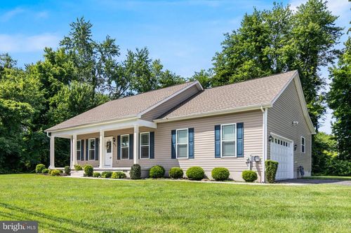 6925 Rock Spring Pl, BRYANS ROAD, MD, 20616-4206 | Card Image