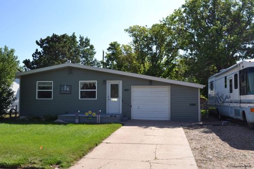 827 Stevens Dr, Cheyenne, WY, 82001 | Card Image