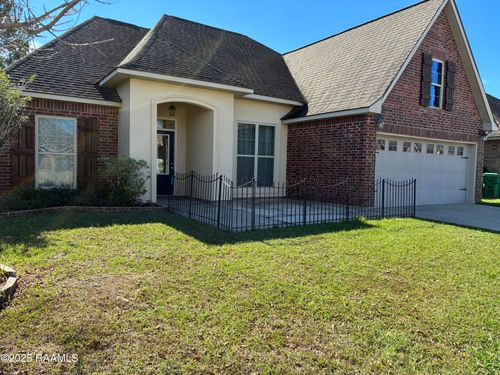 213 Woodhaven Rd, Youngsville, LA, 70592-6284 | Card Image