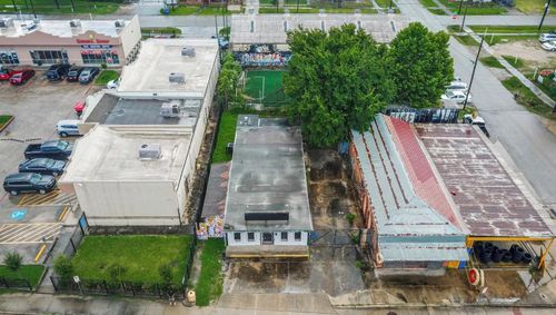 1804 N Main St, Houston, TX, 77009-8311 | Card Image