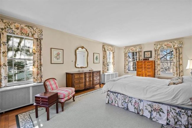 27 Spring Glen Ter, House other with 5 bedrooms, 4 bathrooms and null parking in Hamden CT | Image 22