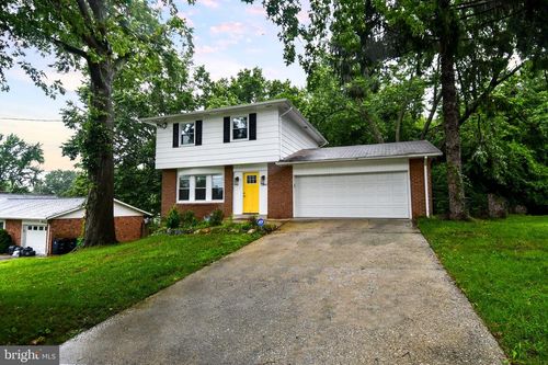 11004 Tyrone Dr, UPPER MARLBORO, MD, 20772-4637 | Card Image