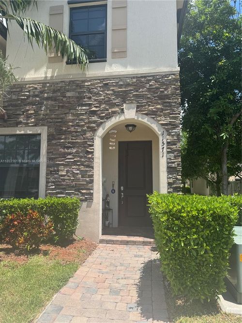 11571 Sw 248th Ln, Homestead, FL, 33032-4730 | Card Image