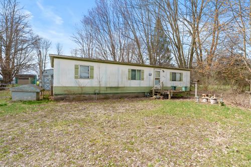 950 106th Ave, Plainwell, MI, 49080-9573 | Card Image