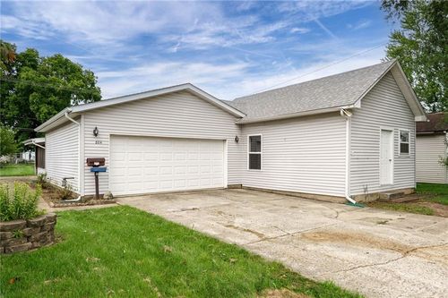804 Camp St, Piqua, OH, 45356-1604 | Card Image