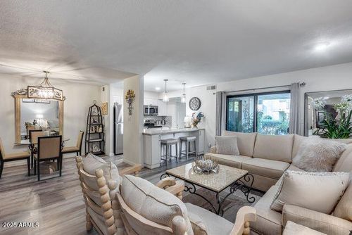 104-9275 E Mission Ln, Scottsdale, AZ, 85258-5024 | Card Image