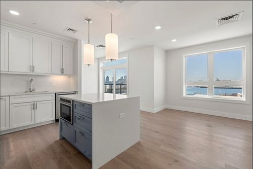 610-301 Border St., Boston, MA, 02128 | Card Image