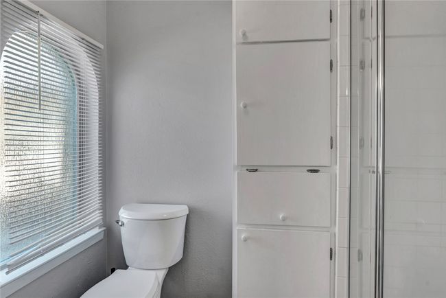 4225 Dawn Dr, House other with 4 bedrooms, 3 bathrooms and null parking in Benbrook TX | Image 12