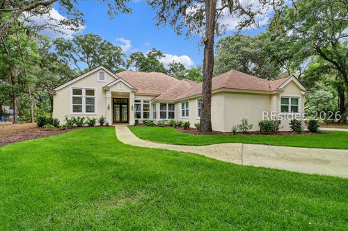 60 Wedgefield Dr, Hilton Head Island, SC, 29926-2241 | Card Image
