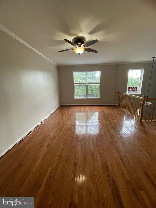 20121 Hardwood Ter, Townhouse with 3 bedrooms, 4 bathrooms and null parking in ASHBURN VA | Image 4