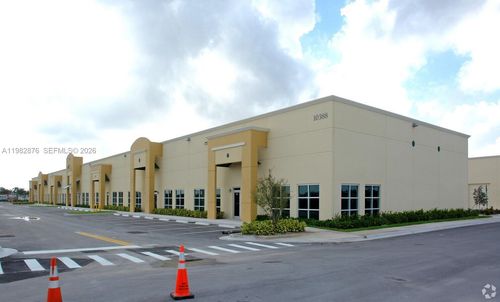 ste-108-10388 W State Road 84, Davie, FL, 33324-4252 | Card Image