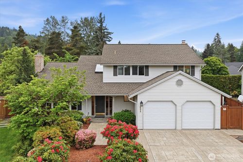 19213 Se 46th Pl, Issaquah, WA, 98027-9309 | Card Image