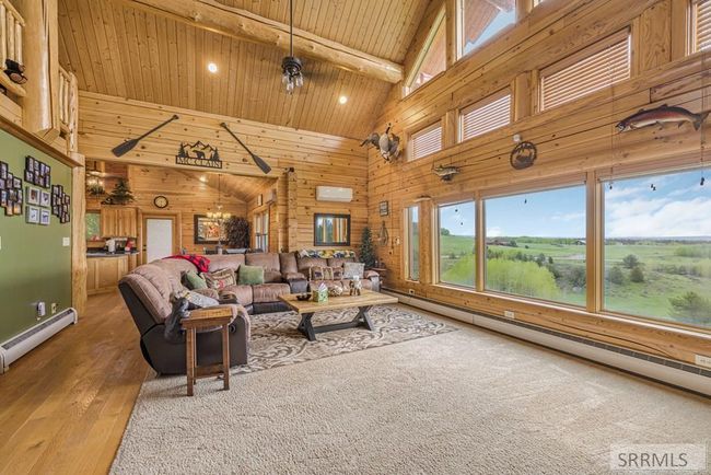 1665 Whisper Ridge Rd, House other with 6 bedrooms, 3 bathrooms and 2 parking in Ashton ID | Image 6