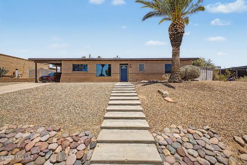 3249 S Serena Cir, Tucson, AZ, 85730-3019 | Card Image