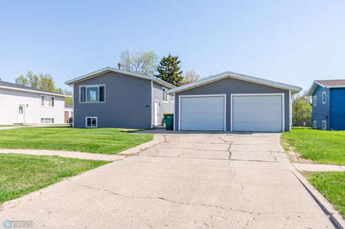 625 2nd Ave E, West Fargo, ND, 58078-1957 | Card Image