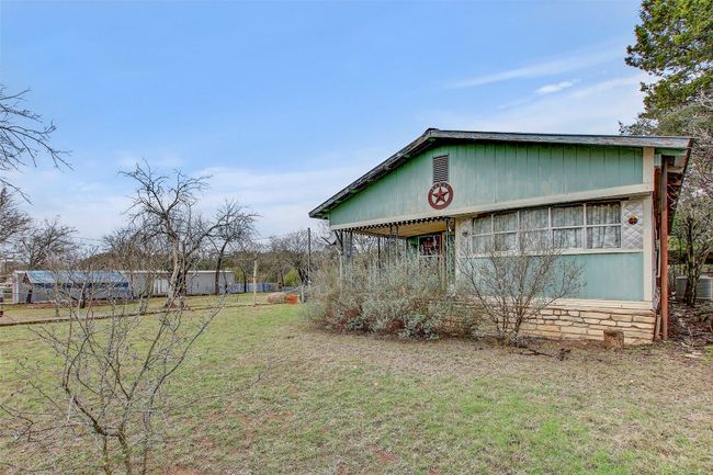 205 Singleton Dr, House other with 1 bedrooms, 1 bathrooms and 4 parking in Spicewood TX | Image 16