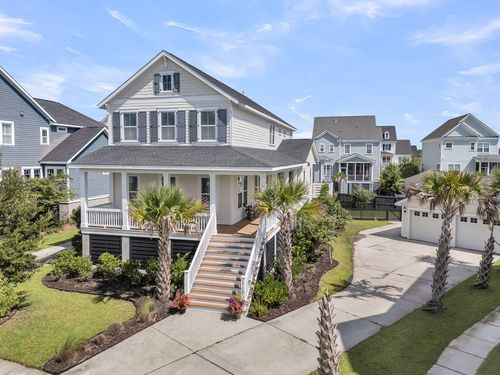 1710 Trewin Ct, Daniel Island, SC, 29492-8607 | Card Image