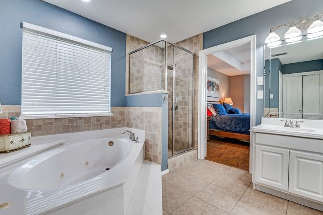 4811 Jakes Way, House other with 3 bedrooms, 2 bathrooms and null parking in Midlothian TX | Image 15