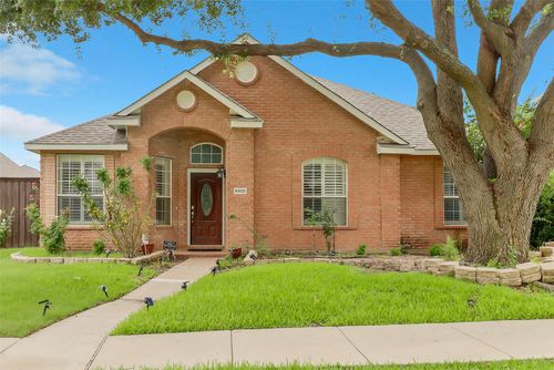 8505 Bayham Dr, Plano, TX, 75024-7304 | Card Image